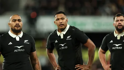 image: Samipeni Finau extends his time with the Chiefs