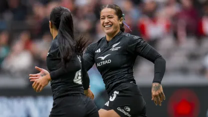 image: Black Ferns Sevens Edge Australia 24–17 to Claim Vancouver Glory