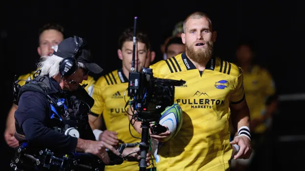 image: Shields returns home to the Hurricanes in 2024