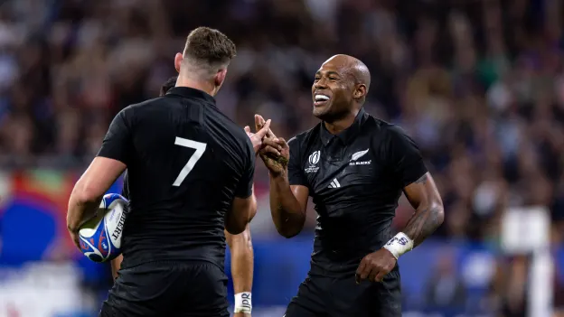 All Blacks take maximum points in Lyon triumph