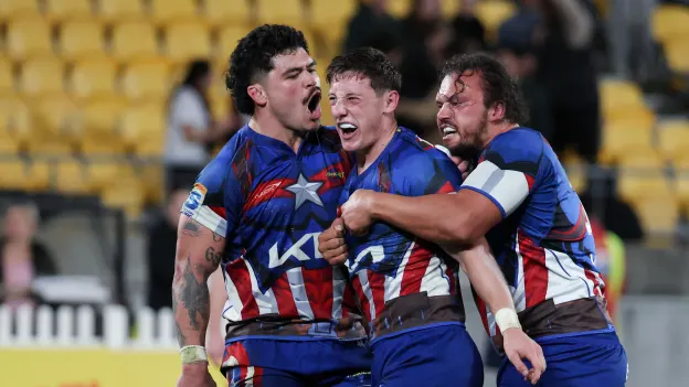 image: Roigard Runs Riot: Hurricanes Halfback Tops Fantasy Round 14