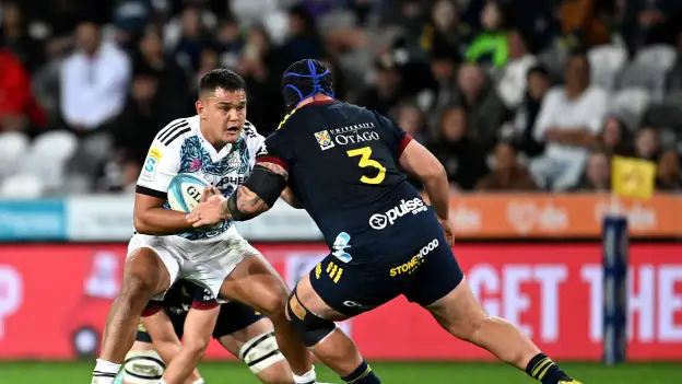 image: Daniel Rona lays foundations with the Chiefs
