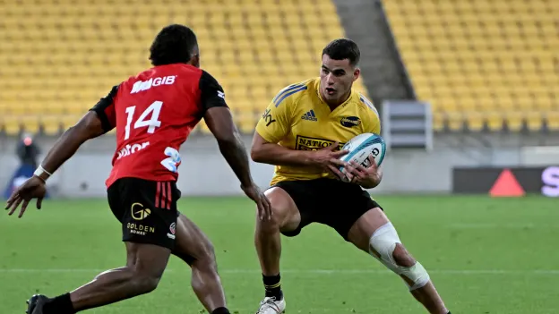 Moorby extends time at Hurricanes