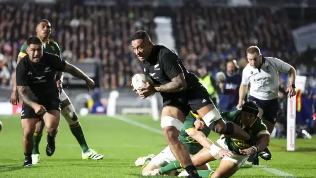 image: Highlanders Confirm Shannon Frizell’s Return for 2027 Season