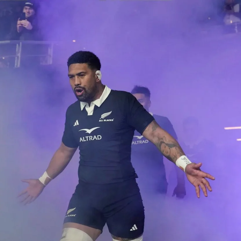 Ardie Savea to join the Blues for 2027 season