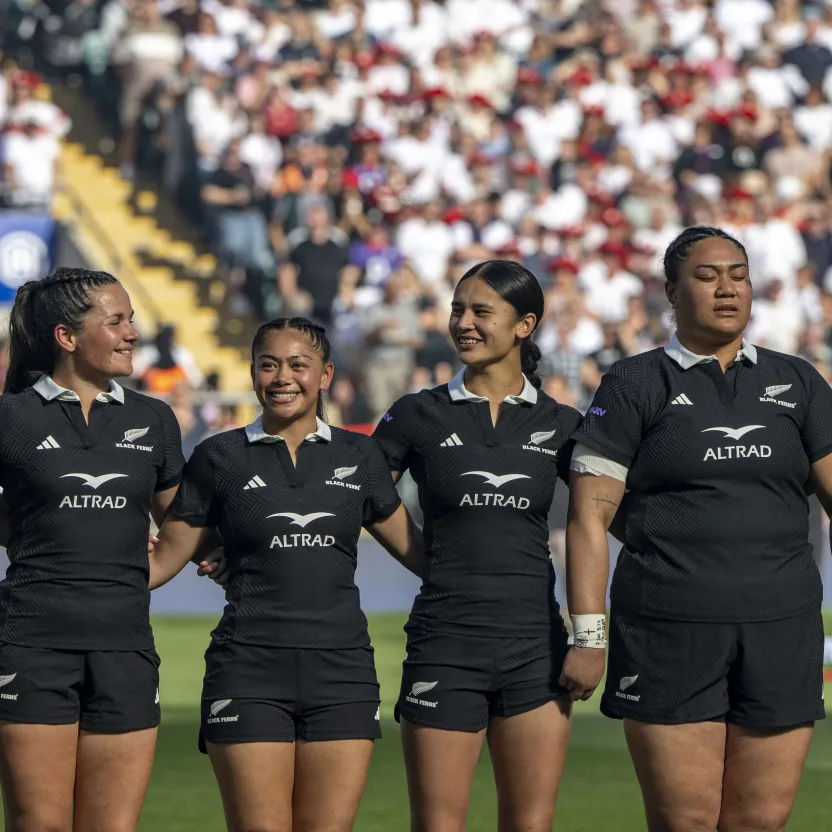 Black Ferns take world champions to the wire at Twickenham
