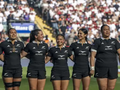 Black Ferns take world champions to the wire at Twickenham